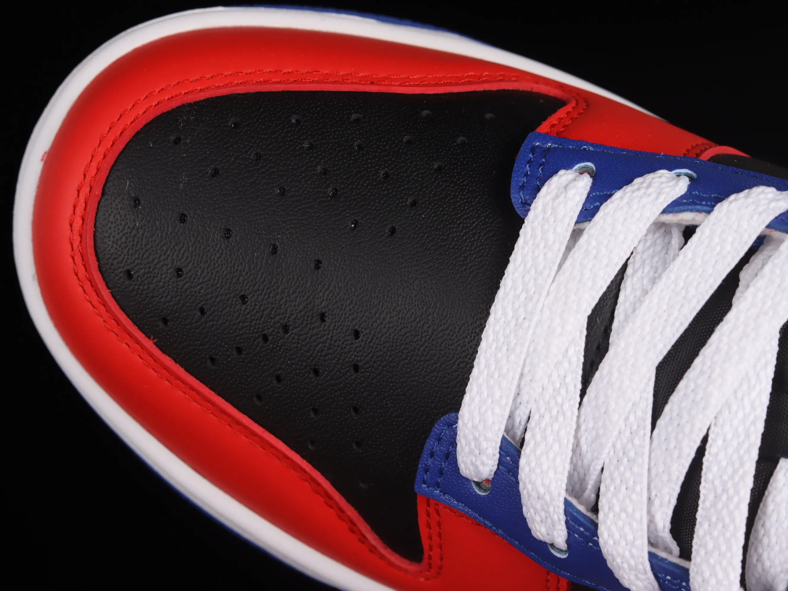 All Categories Nk SB Dunk Series Nk SB Dunk Low Low-top sneakers Pure original version Nk Dunk Low "TSU" University theme series SB low-top sports and leisure sneakers DR6190-100